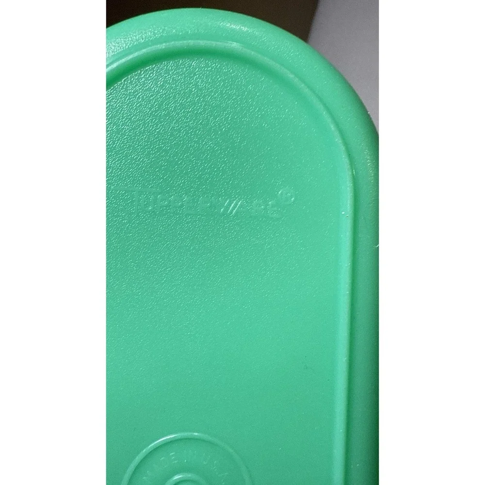 Vtg Jadeite Green Tupperware Missing Cheese Grater Shredder 1375 2Pc Storage Lid